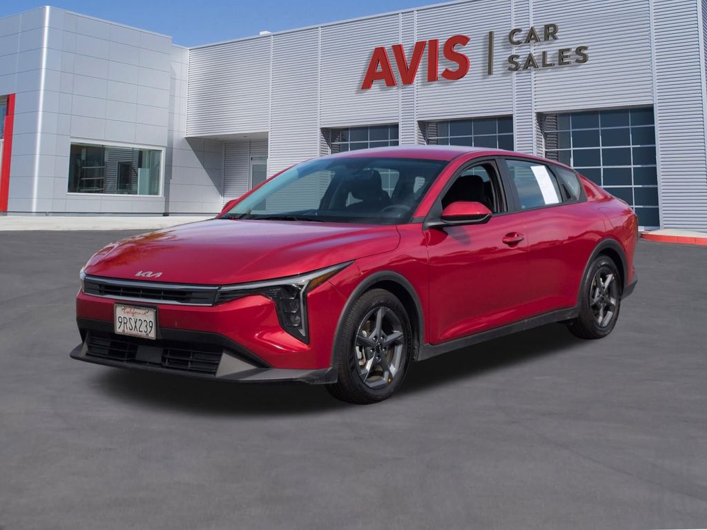2025 Kia K4 LXS FWD