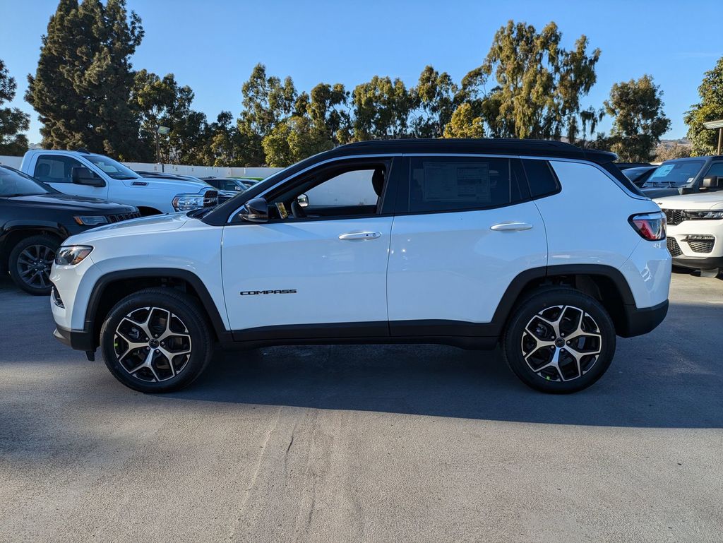 2025 Jeep Compass Limited 4