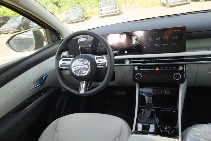 New 2026 Black Hyundai SEL image 19