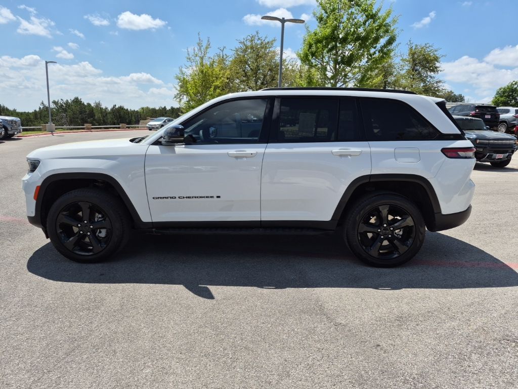 Used Car 2024 Jeep Grand Cherokee  Limited For Sale Under $40,000 In Austin, Texas