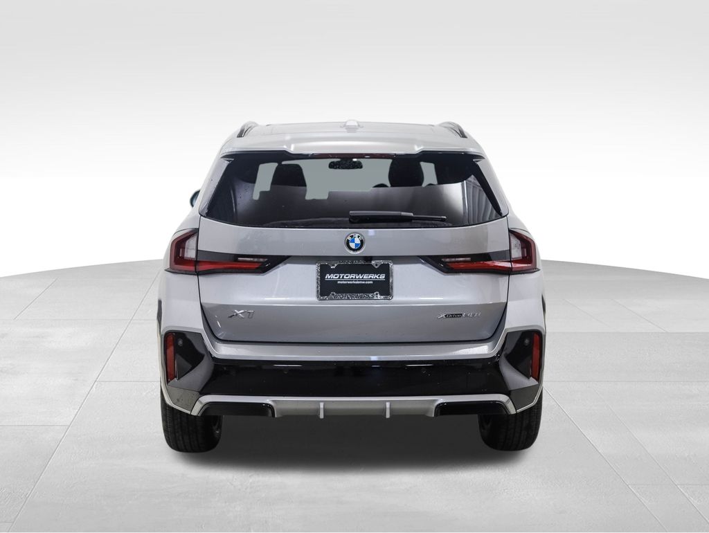 2025 BMW X1 xDrive28i 4