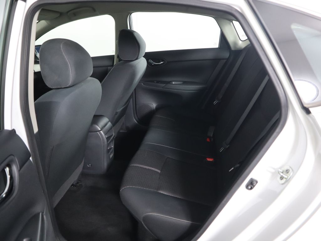 Thumbnail: 2018 Nissan Sentra - 20