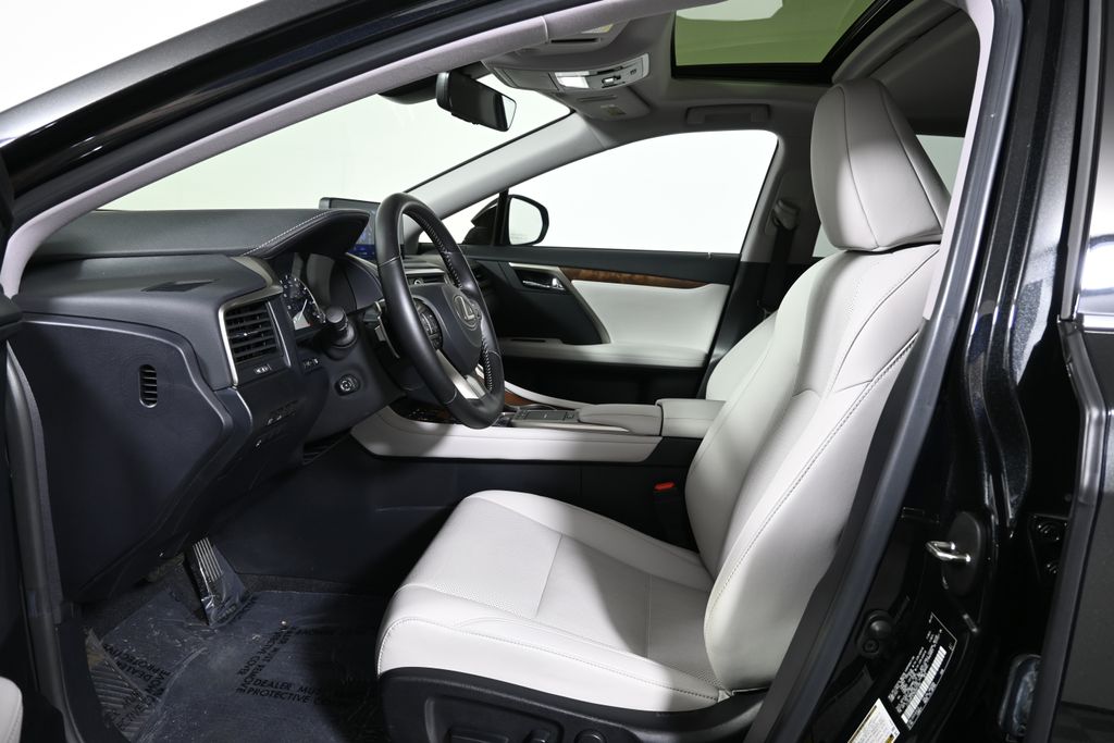 Thumbnail: 2022 Lexus RX - 3