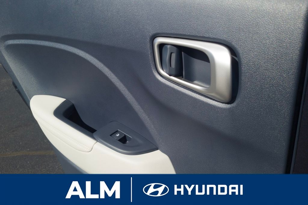 New 2026 White Hyundai SEL image 18