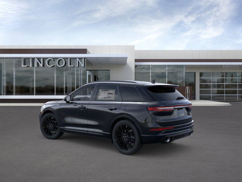 New 2026 Black Metallic Lincoln Premiere image 4