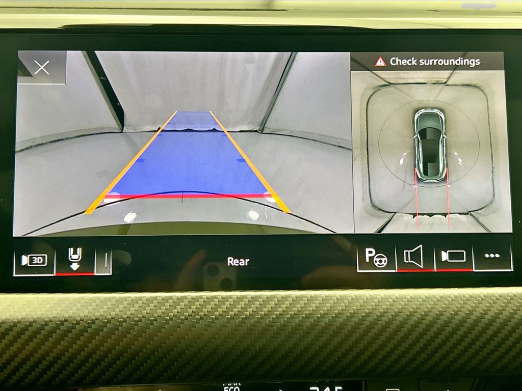 Thumbnail: 2022 Audi RS e-tron GT - 15