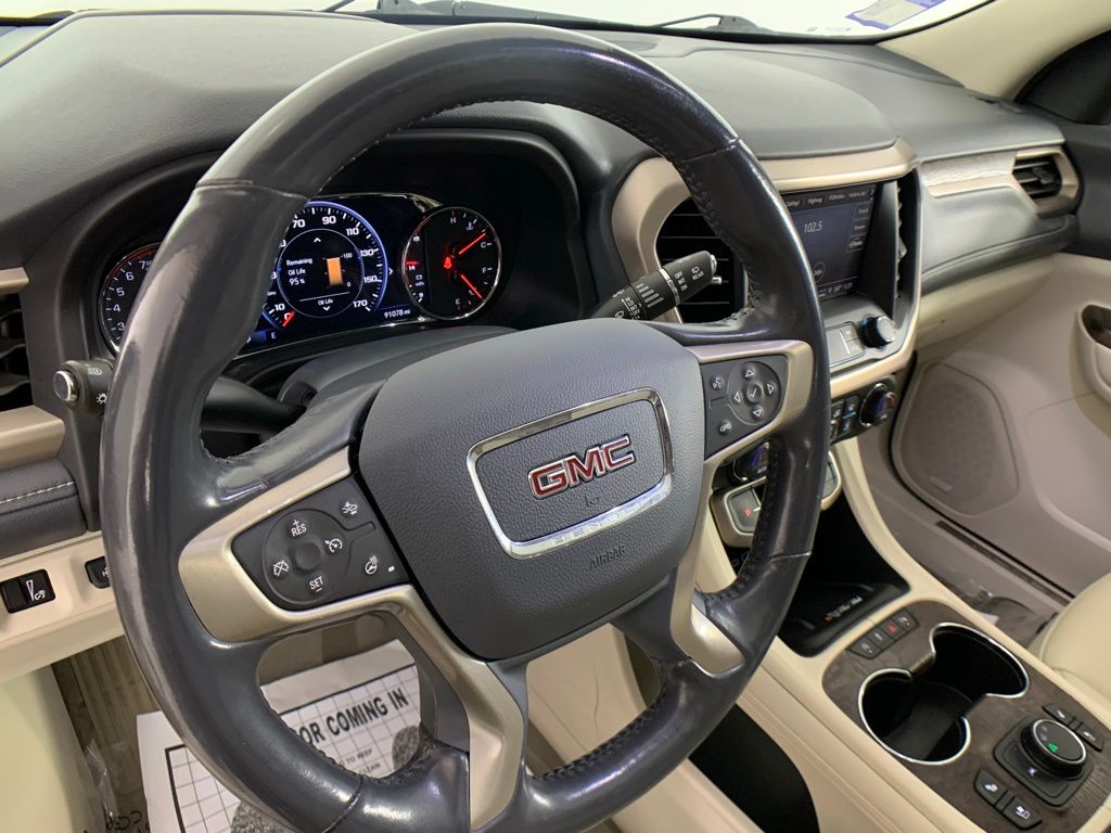 2021 GMC Acadia Denali 37