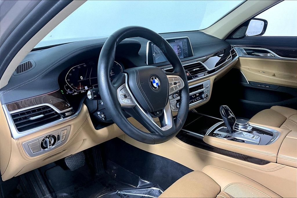 Used 2022 BMW 7 Series 750i xDrive For Sale in OLIVE BRANCH, MS