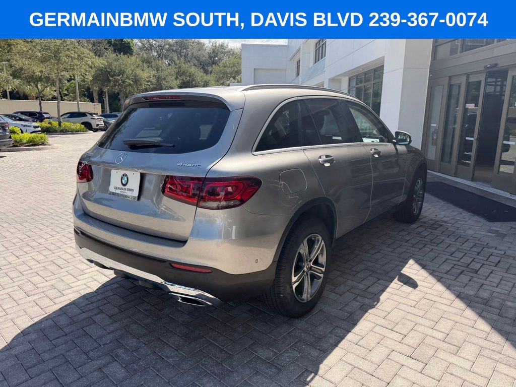 Used 2022  Mercedes-Benz GLC 300 image 12