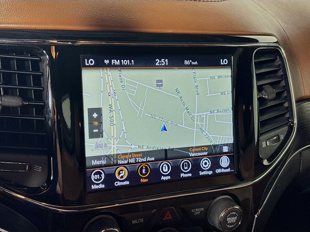 2020 Jeep Grand Cherokee Summit