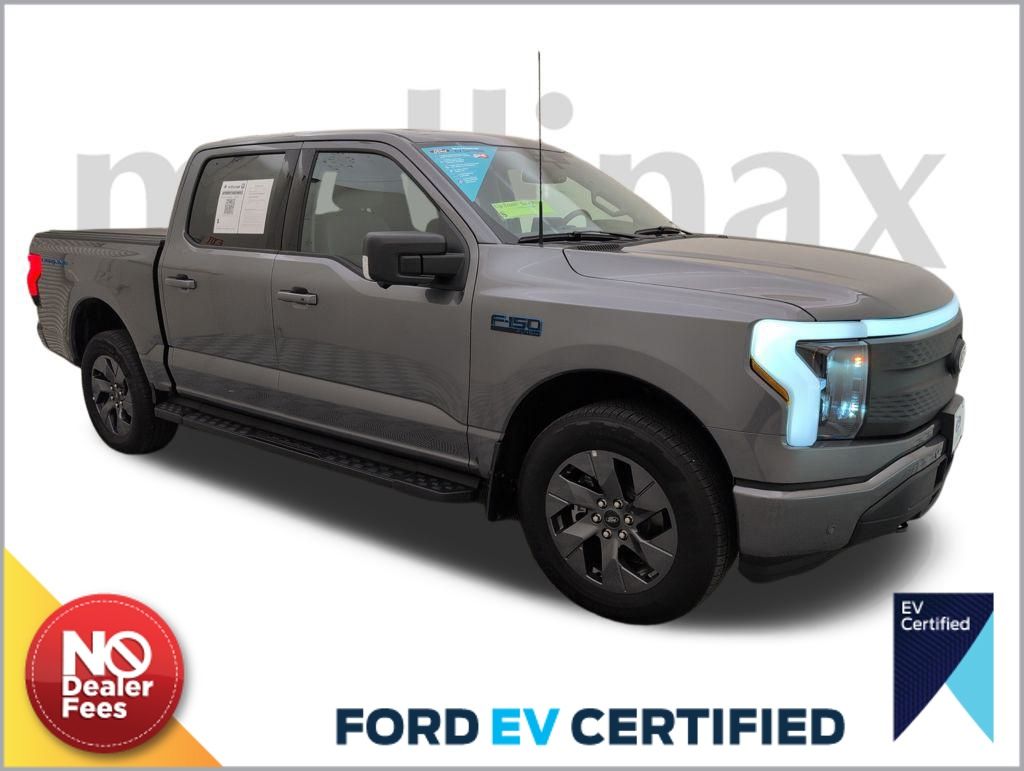 2025 Ford F-150 Lightning Flash's photo
