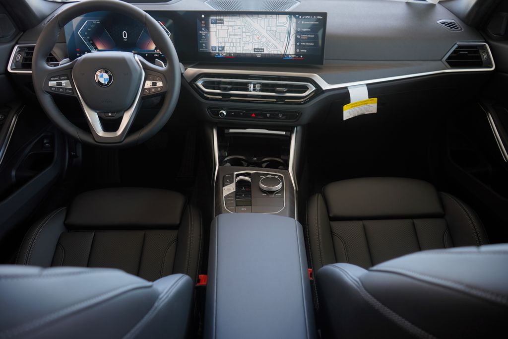 2024 BMW 3 Series 330i 14