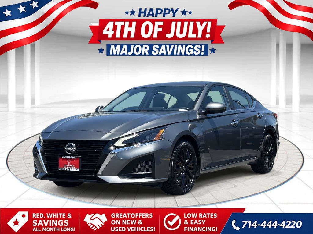 2025 Nissan Altima 2.5 SV