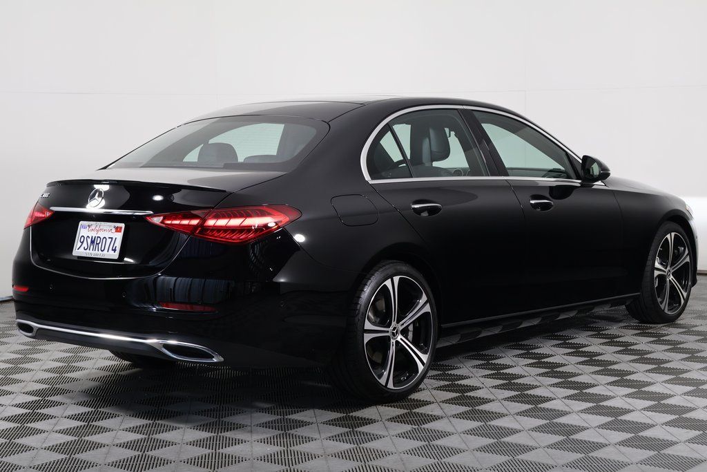 Thumbnail: 2025 Mercedes-Benz C-Class - 4