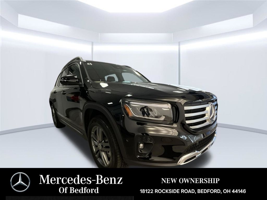  2026 Mercedes-Benz GLB 250 4MATIC   