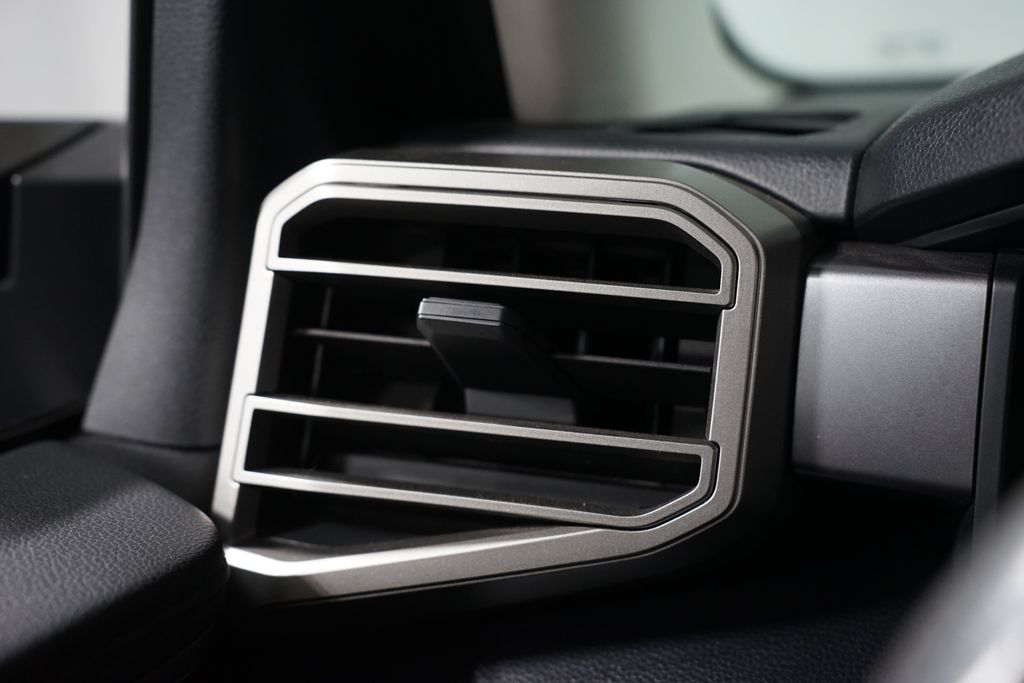 Thumbnail: 2023 Toyota Tundra - 27