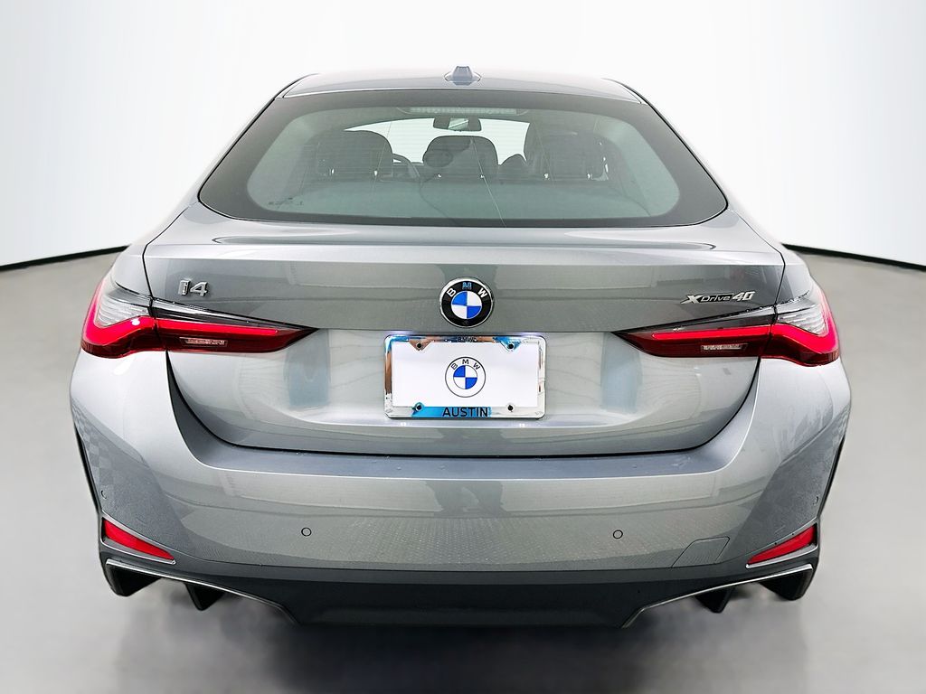 Thumbnail: 2026 BMW i4 - 6