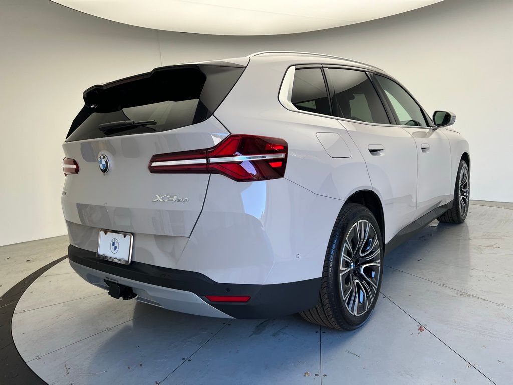 Thumbnail: 2026 BMW X3 - 3