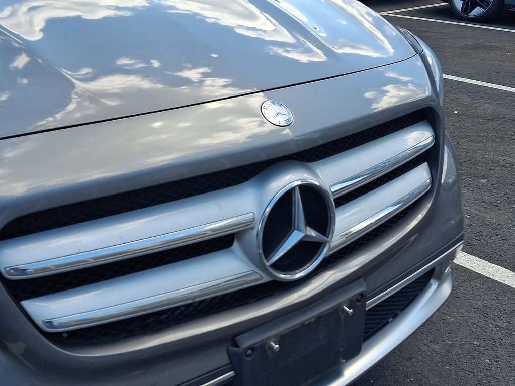 Thumbnail: 2016 Mercedes-Benz GLA - 4