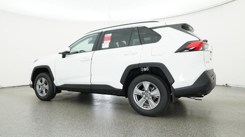 Thumbnail: 2025 Toyota RAV4 - 6