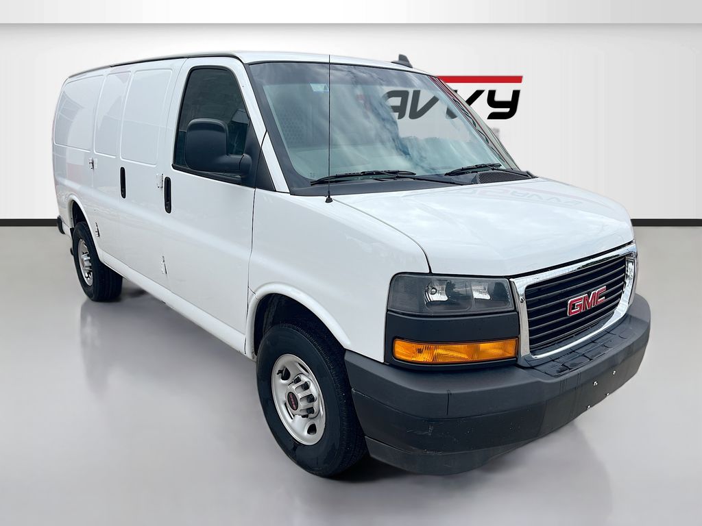 2024 GMC Savana Cargo