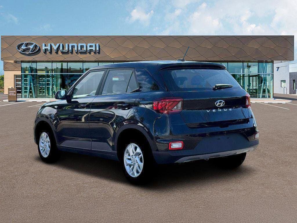 New 2026 Black Hyundai SE image 5