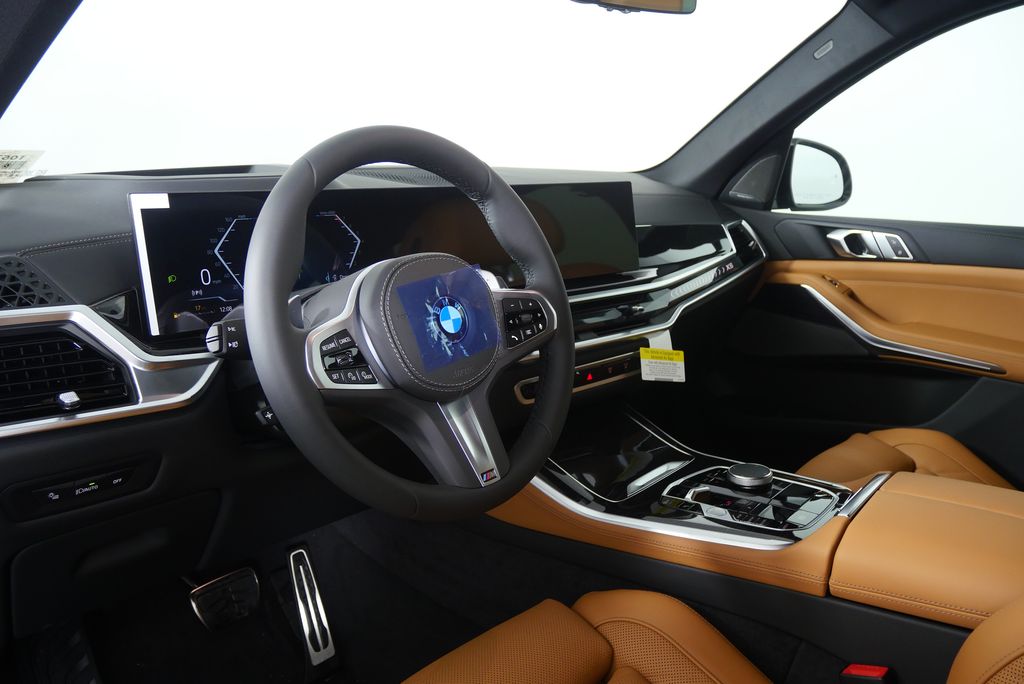 Thumbnail: 2026 BMW X5 - 12