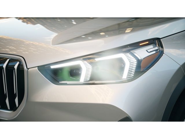Thumbnail: 2026 BMW X1 - 6