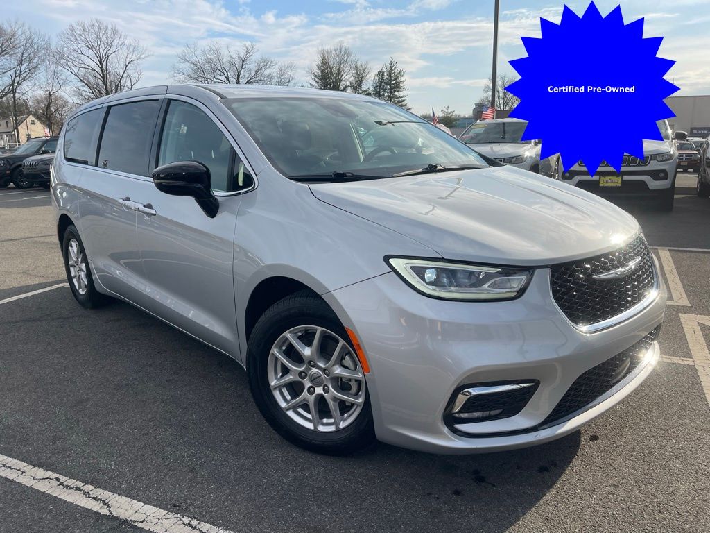 2024 Chrysler Pacifica Touring L FWD