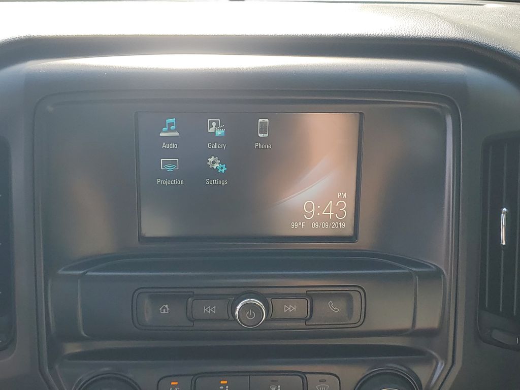 Used 2018 White Chevrolet WT image 13