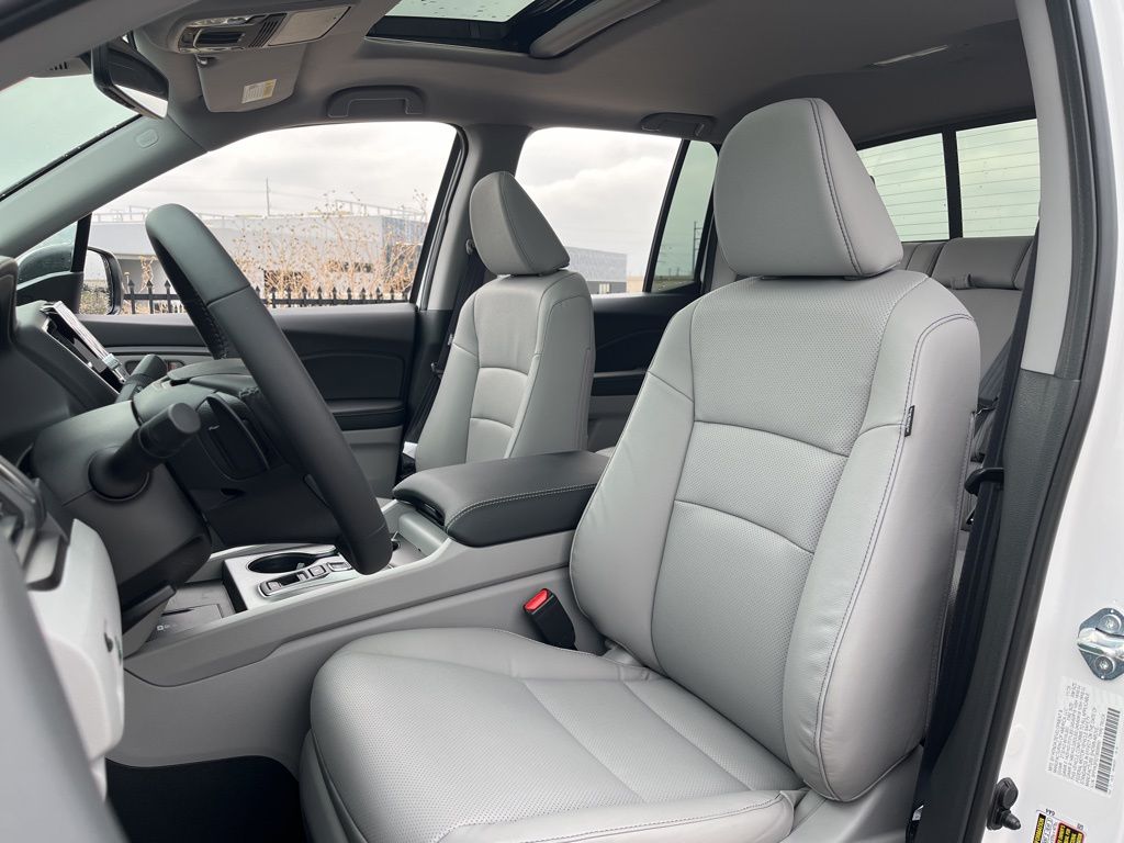 Thumbnail: 2026 Honda Ridgeline - 13