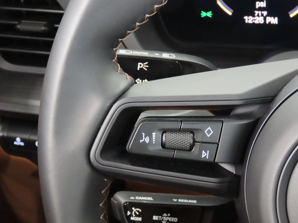 Thumbnail: 2026 Porsche 911 - 19