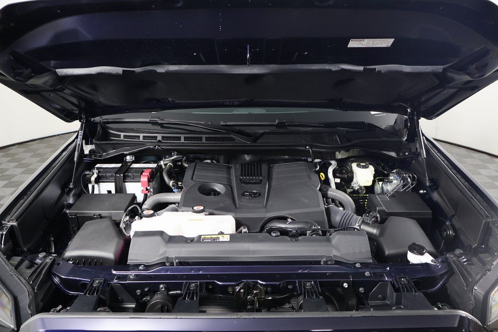 Thumbnail: 2025 Toyota Tundra - 15