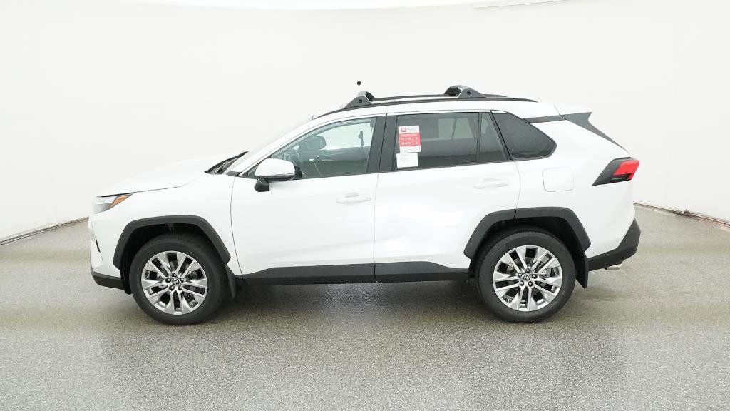 Thumbnail: 2025 Toyota RAV4 - 3