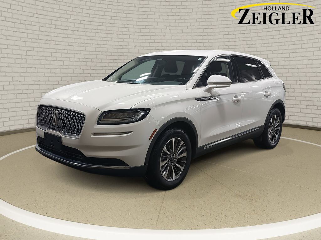 Pristine White Metallic Tri-Coat 2023 Lincoln Nautilus Standard AWD SUV / Crossover All-Wheel Drive 8-Speed Automatic