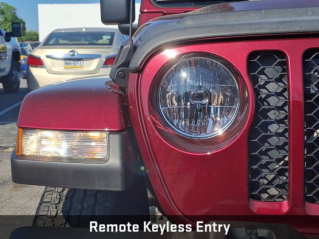 2022 Jeep Gladiator Sport Red at Sutliff Volkswagen