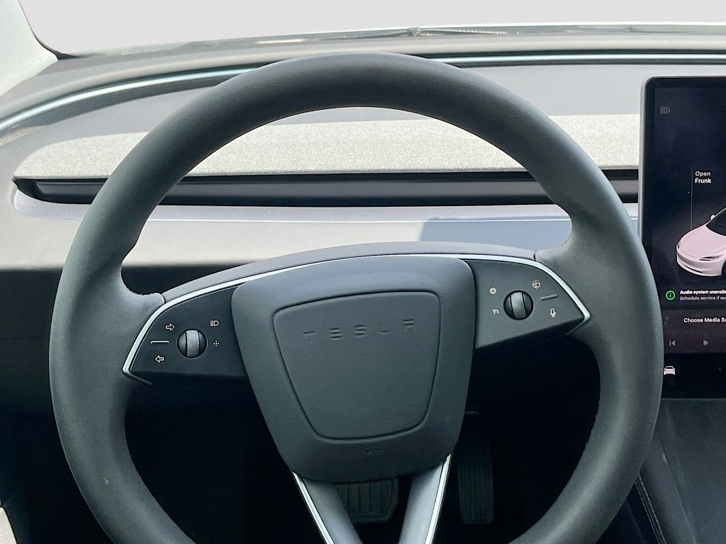 Used 2025 White Tesla Long Range image 22