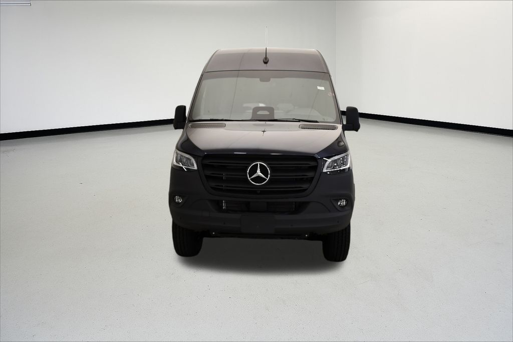 Thumbnail: 2026 Mercedes-Benz Sprinter - 2