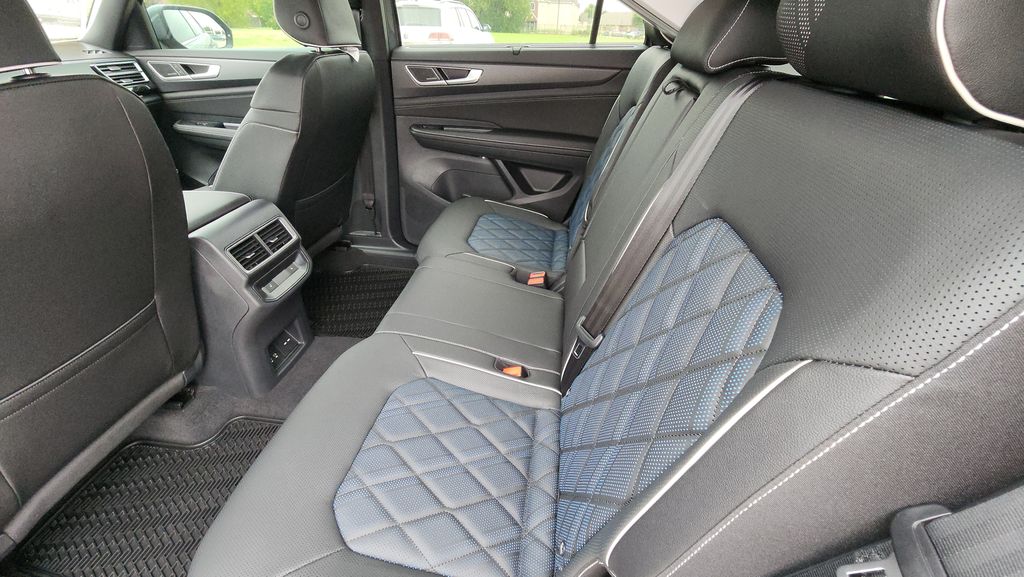 2026 Volkswagen Atlas Cross Sport