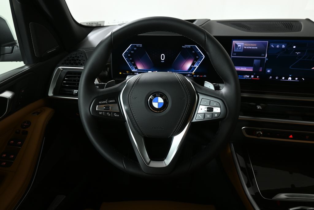 Thumbnail: 2026 BMW X5 - 18