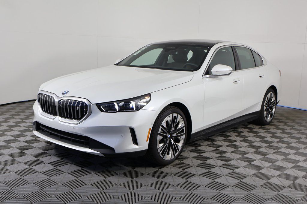 2025 BMW i5 eDrive40 -
                  Escondido, CA