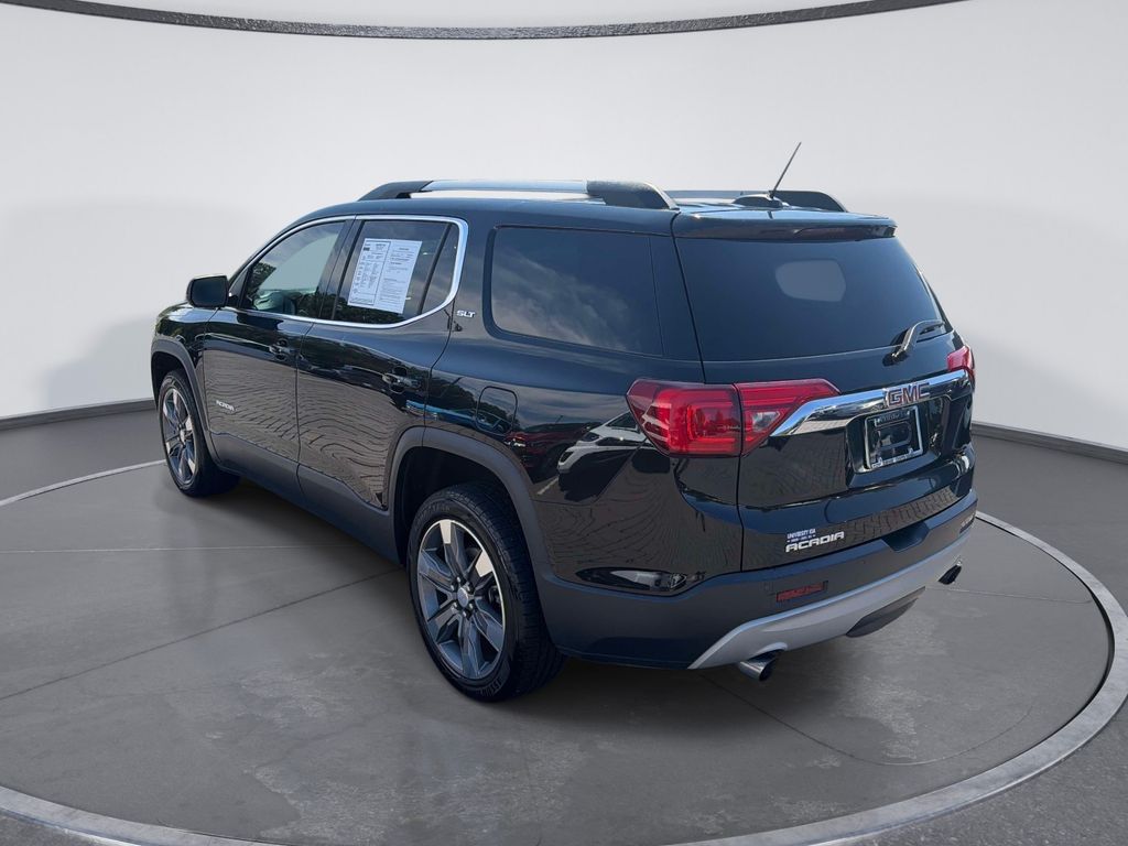 Used 2017 Black GMC SLT-2 image 6