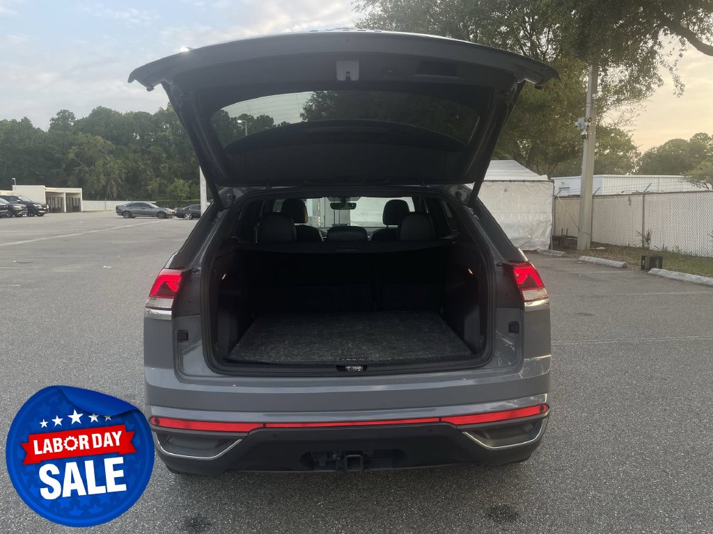 Used 2022 Volkswagen Atlas Cross Sport SUV