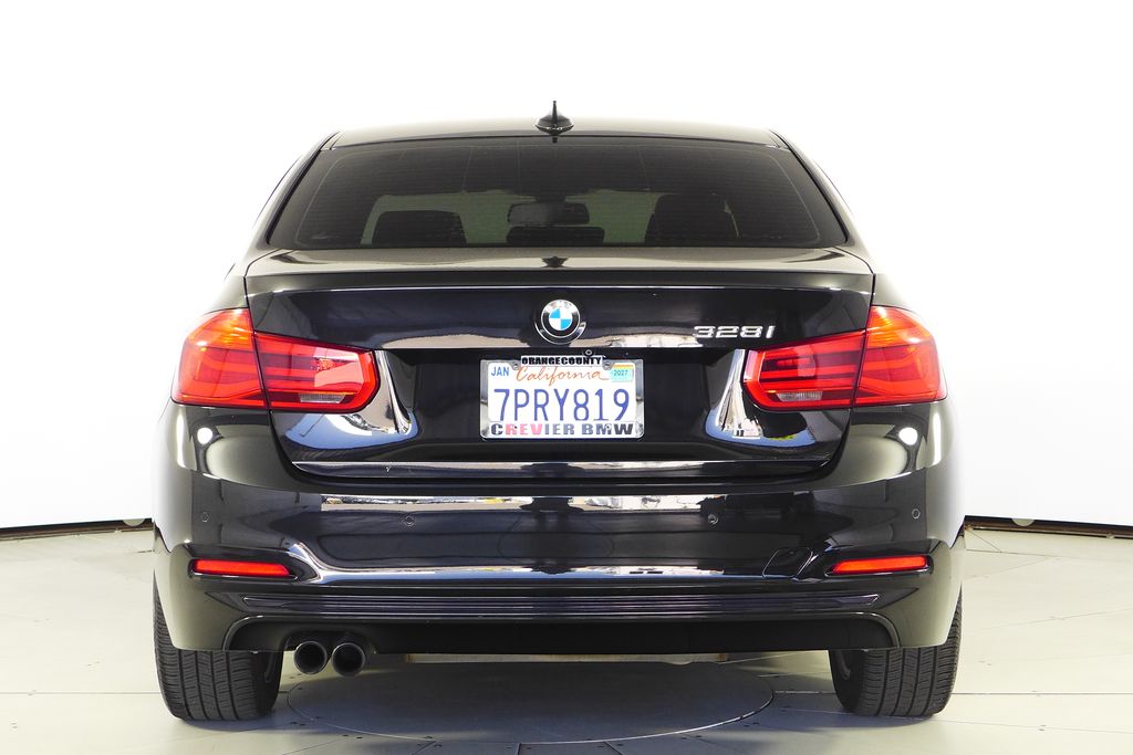 Thumbnail: 2016 BMW 3 Series - 8