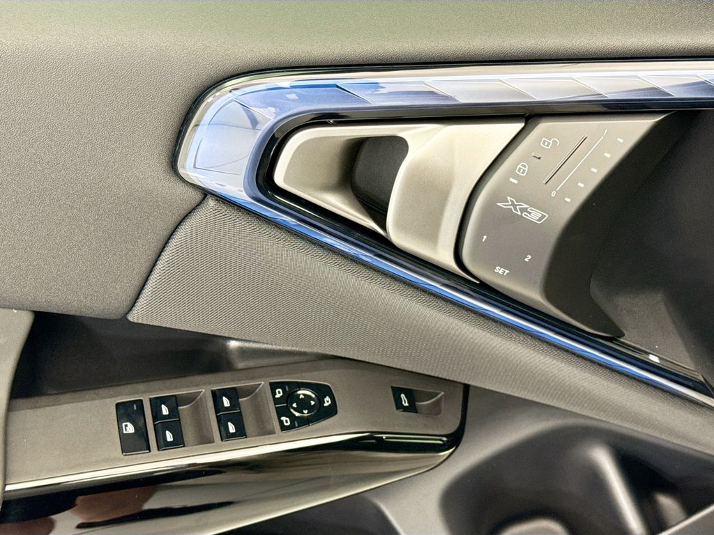 Thumbnail: 2026 BMW X3 - 22