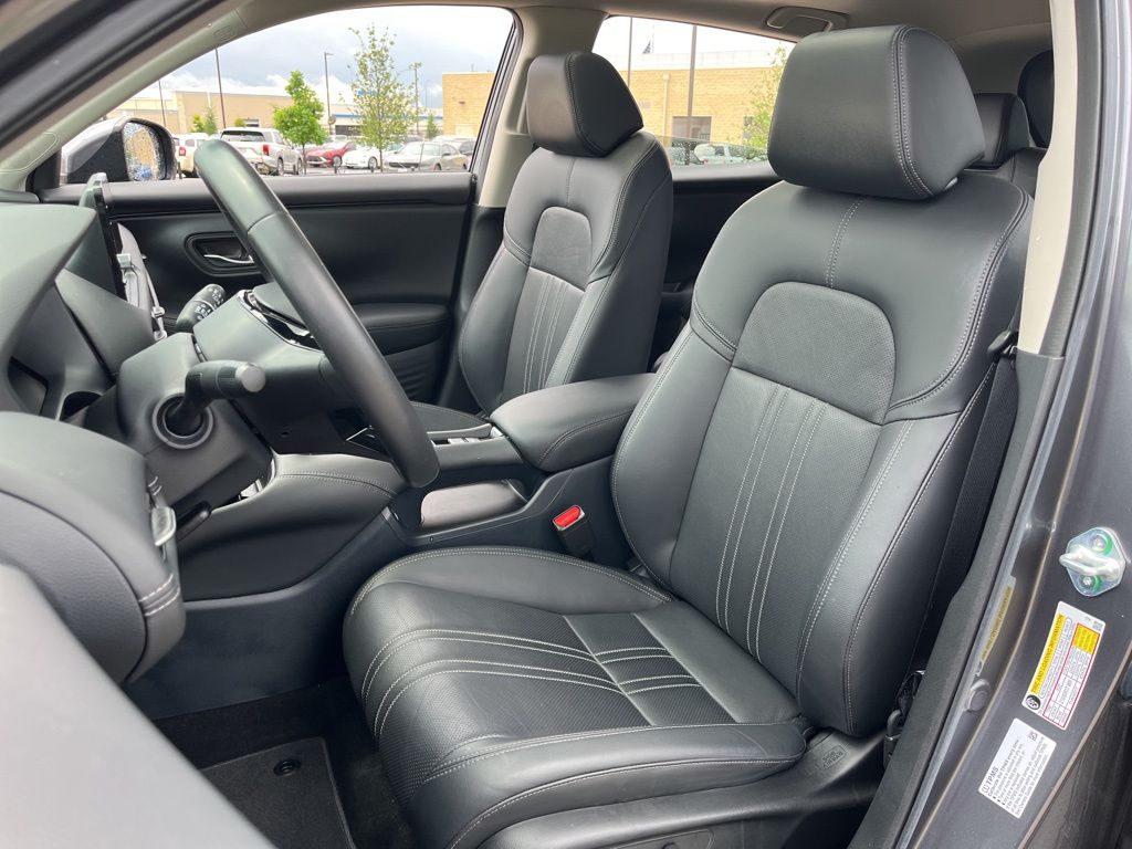 2023 Honda HR-V EX-L 23