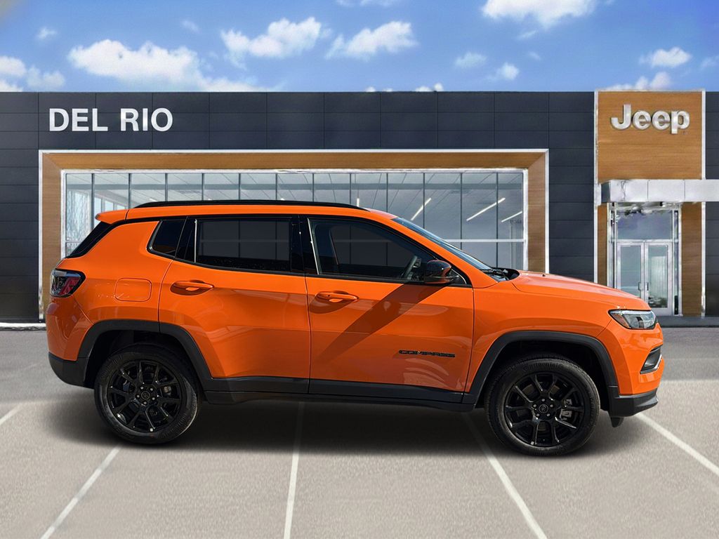 2026 Jeep Compass Altitude - Photo 2