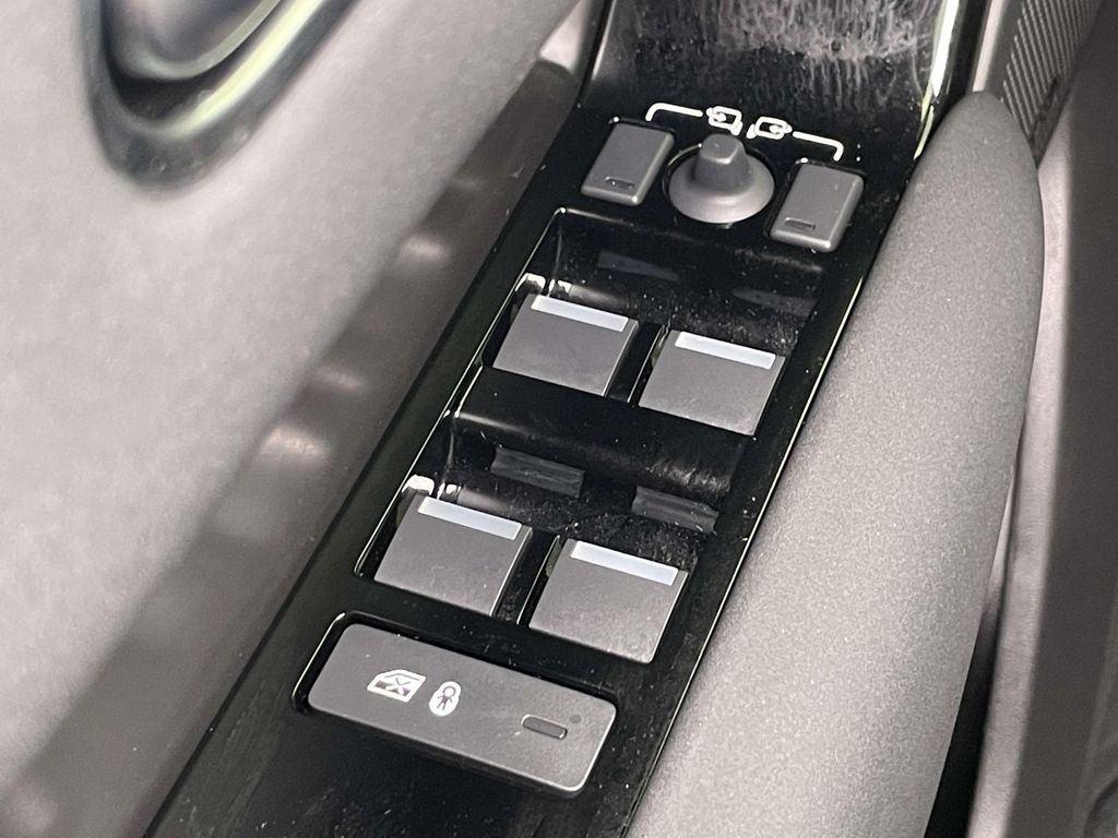 2025 Land Rover Range Rover Velar Dynamic SE  at Phil Fitts Ford