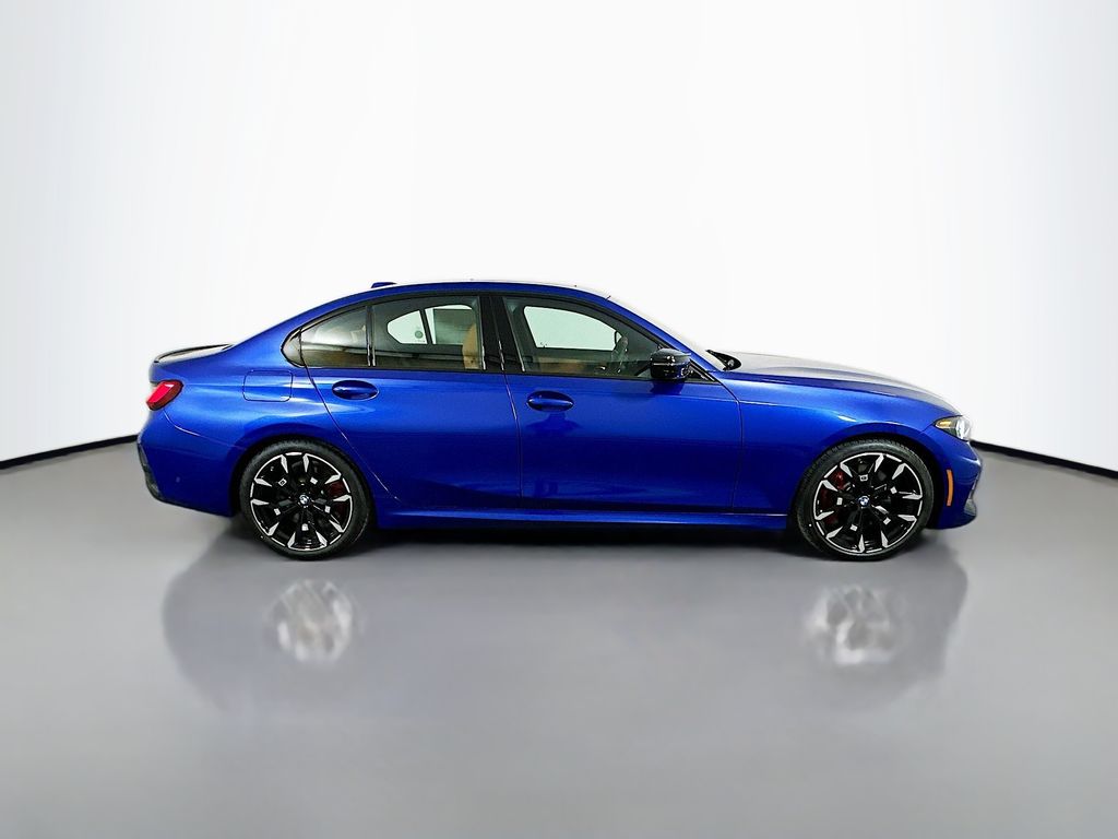 Thumbnail: 2026 BMW 3 Series - 4