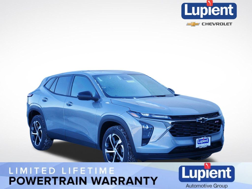 2026 Chevrolet Trax RS with 1RS FWD